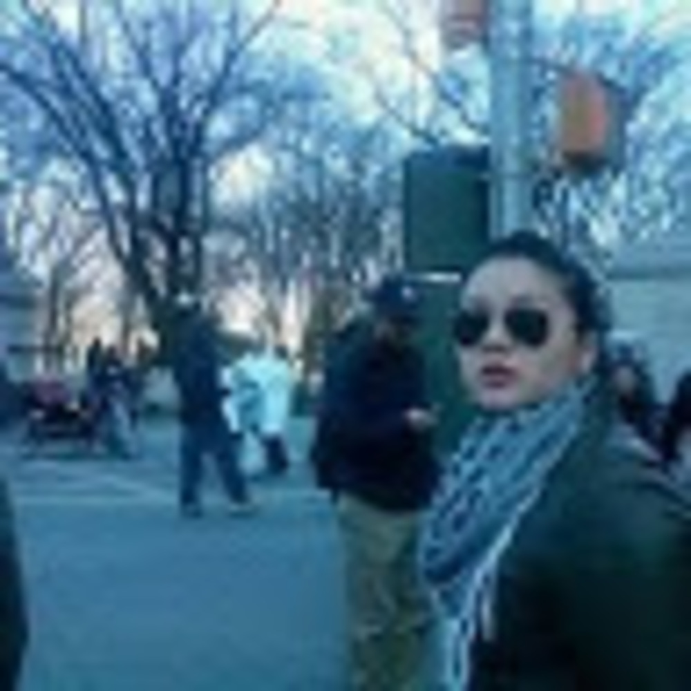 Meet your Posher, Lorraine